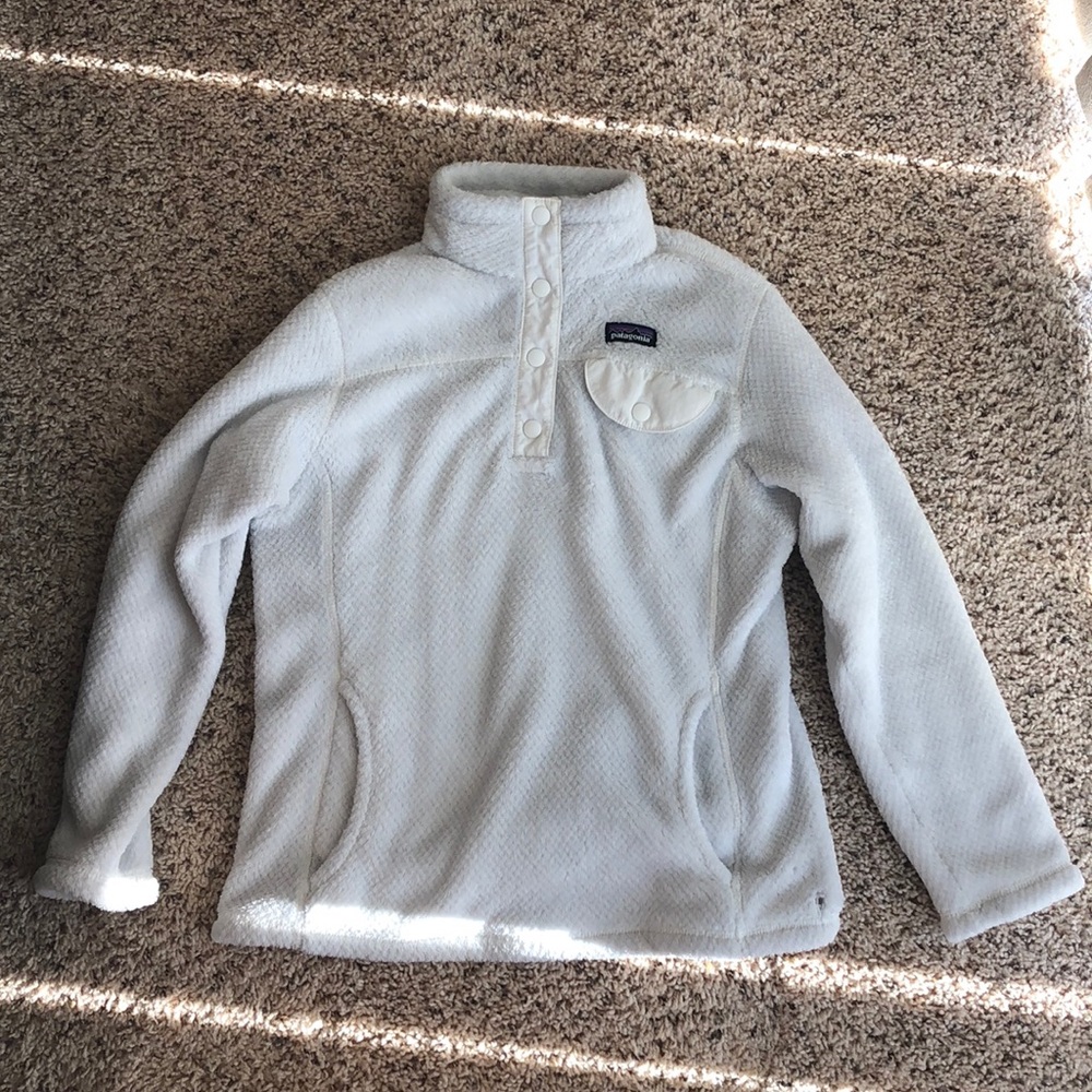 White Patagonia retool jacket